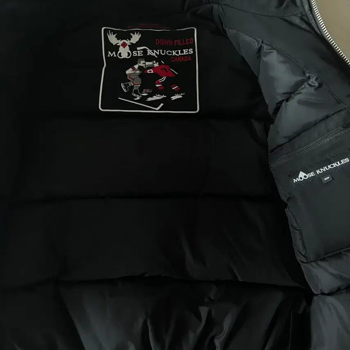 [BUNJANG] Moose Knuckles Bomber Jacket / 무스너클 봄버 자켓
