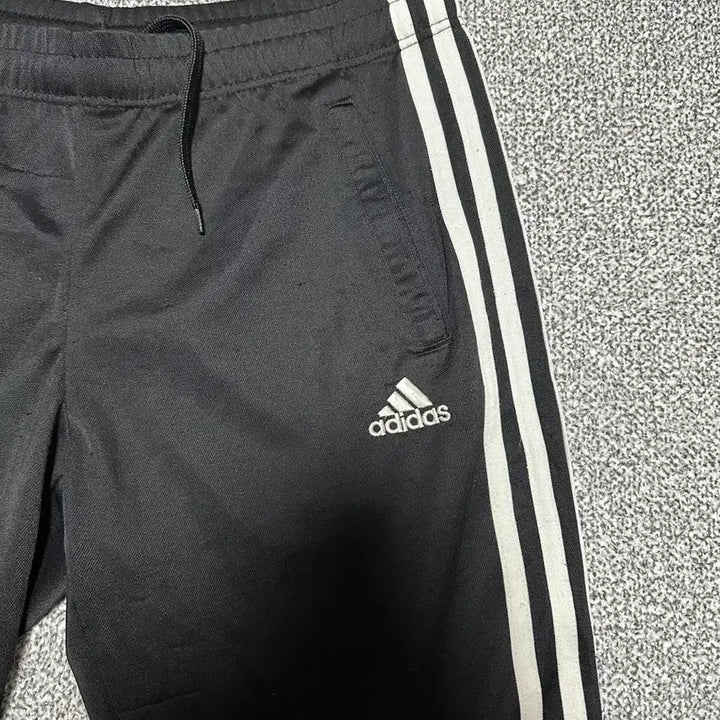 [BUNJANG] Adidas 3-Stripes Training 7-Seam Shorts Black / 아디다스 삼선 트레이닝 7부 반바지 블랙