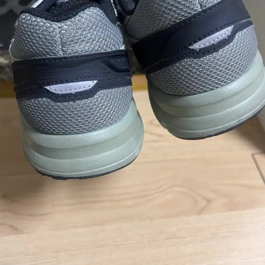 [SOLD OUT] 아식스 조그100 S 시트락2E와이드 255