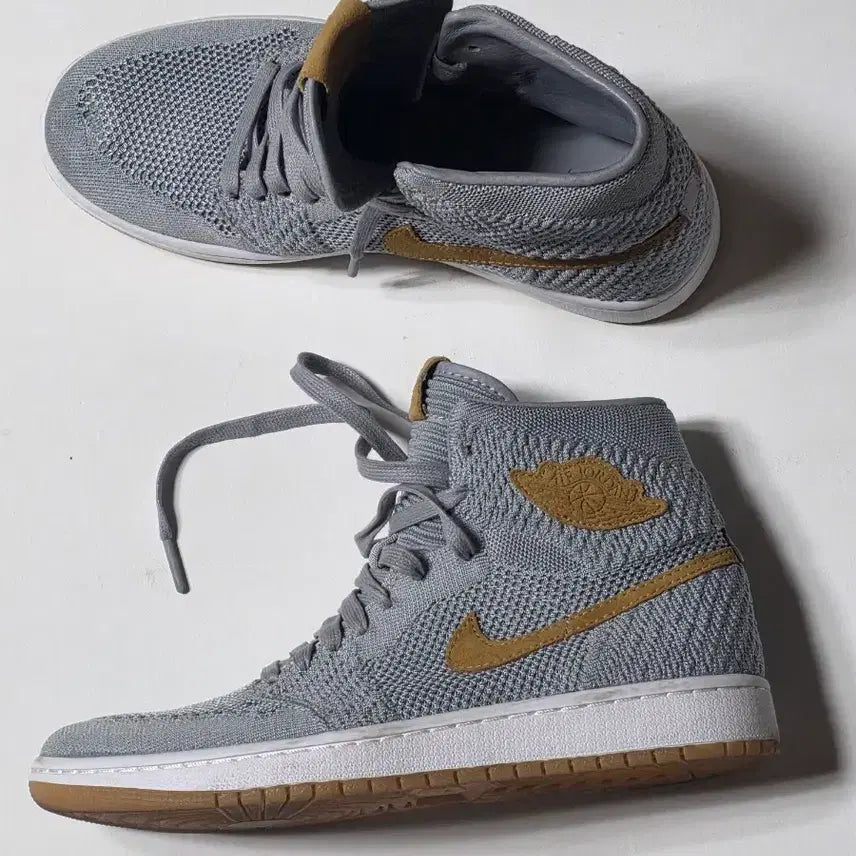 [BUNJANG] Nike Air Jordan 1 Flyknit Grey 260 / 정품 나이키 에어 조던 1 플라이니트 그레이 260