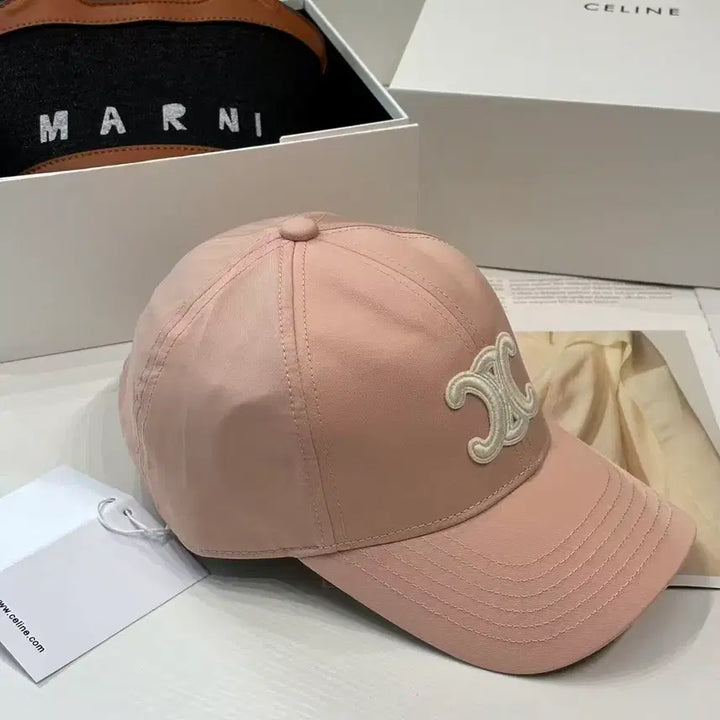 [SOLD OUT] 셀린느 야구 모자