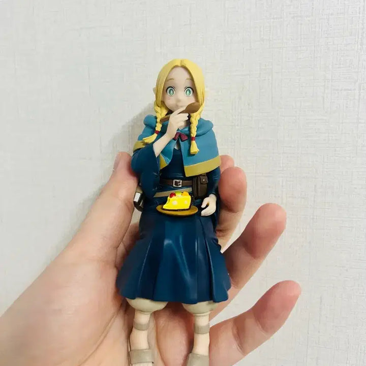 [BUNJANG] Delicious in Dungeon Marcille Noodle Stopper Figure / 던전밥 마르실 누들 스토퍼 피규어팝니다.