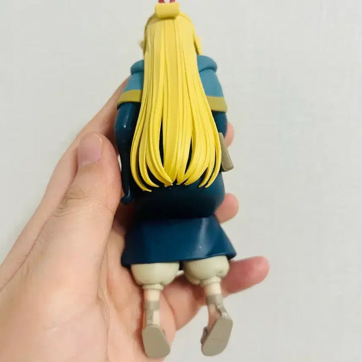 [BUNJANG] Delicious in Dungeon Marcille Noodle Stopper Figure / 던전밥 마르실 누들 스토퍼 피규어팝니다.