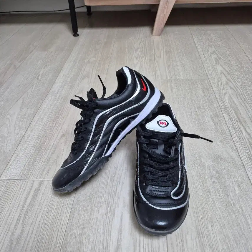 [BUNJANG] Nike Mercurial 1998 Retro Futsal Shoes / 나이키 1998머큐리얼 복각판 풋살화판메