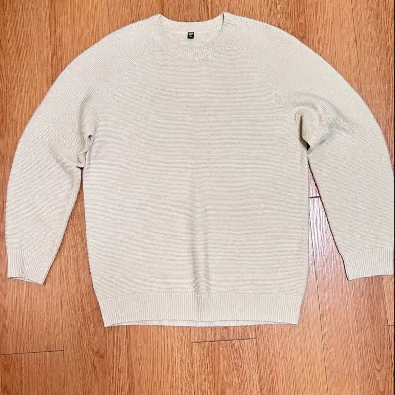 [BUNJANG] Uniqlo Crew Neck Sweater / 유니클로 크루넥스웨터