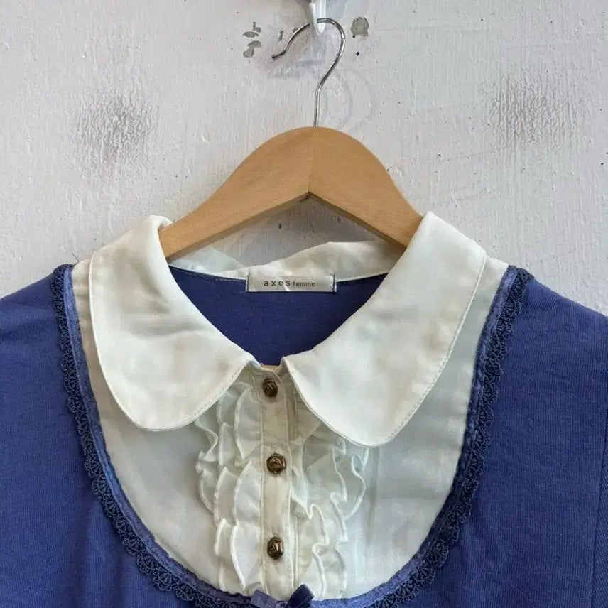 [SOLD OUT] 엑시즈팜 axes femme 프릴 레이스 블루 블라우스 일본 빈티지