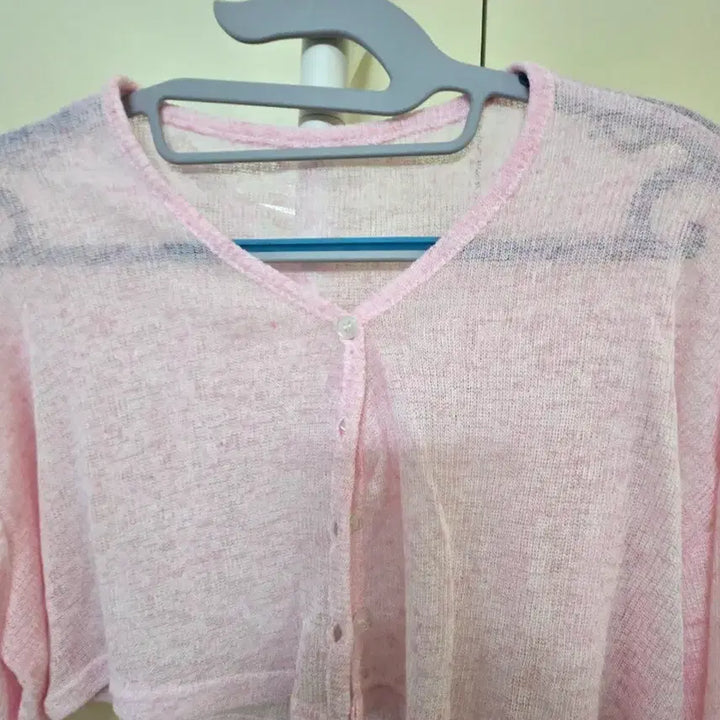 [BUNJANG] Pink Cropped Knit Cardigan / 핑크색 크롭 가디건 니트