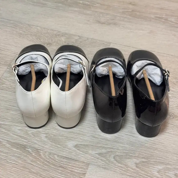 [SOLD OUT] GOMU 여성화 230 웨딩촬영용