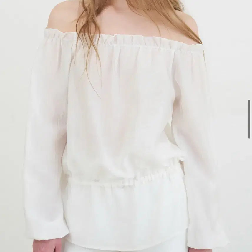 [BUNJANG] Le Vain Off-Shoulder Blouse / 르베인 로브 오프숄더 블라우스