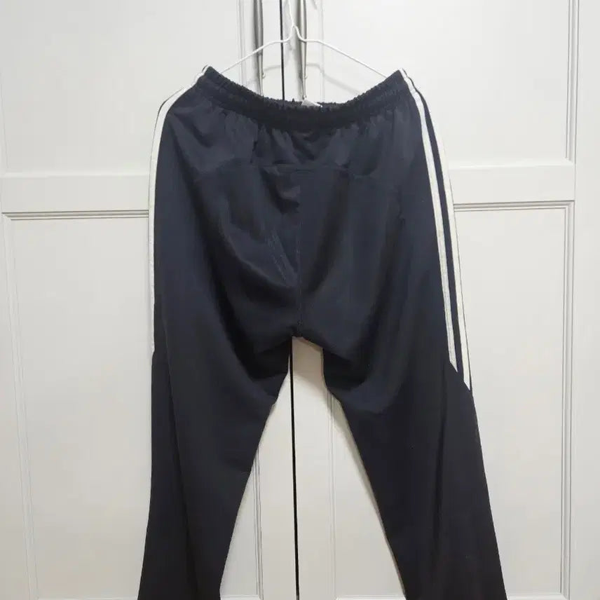 [SOLD OUT] 아디다스 남성 블랙 트레이닝 바지 XL(105) 팝니다
