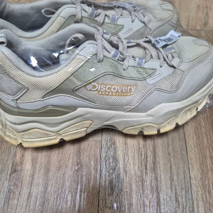 [BUNJANG] Discovery Bucket Mountain LT Sneakers / 디스커버리 버킷마운틴lt 추정 250사이즈