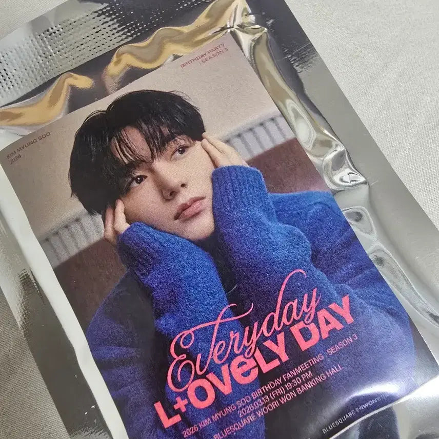 [BUNJANG] Myungsoo (L) Birthday Party Gift Set / 김명수 엘 생일파티 입장기프트 미개봉 + MD포카