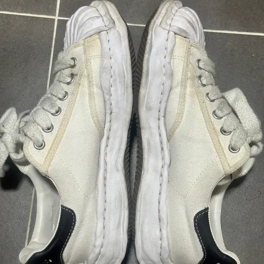 [BUNJANG] Mihara Yasuhiro Blakey OG Sole Canvas Low-Top Sneakers White / 미하라 야스히로 블레이키 OG 솔 캔버스 로우탑 스니커즈 화이트