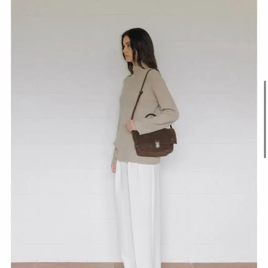 [BUNJANG] Monde Monde Suede Mail Bag Mocha Brown / 몽드몽드 스웨이드 메일백 모카브라운 (거의새상품)