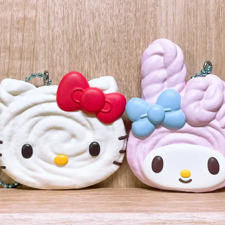 [BUNJANG] Sanrio Merengue Cookie Charm Keychain Set / 산리오 머랭 수제쿠키 키링 참 키티 마이멜로디 일괄 가챠