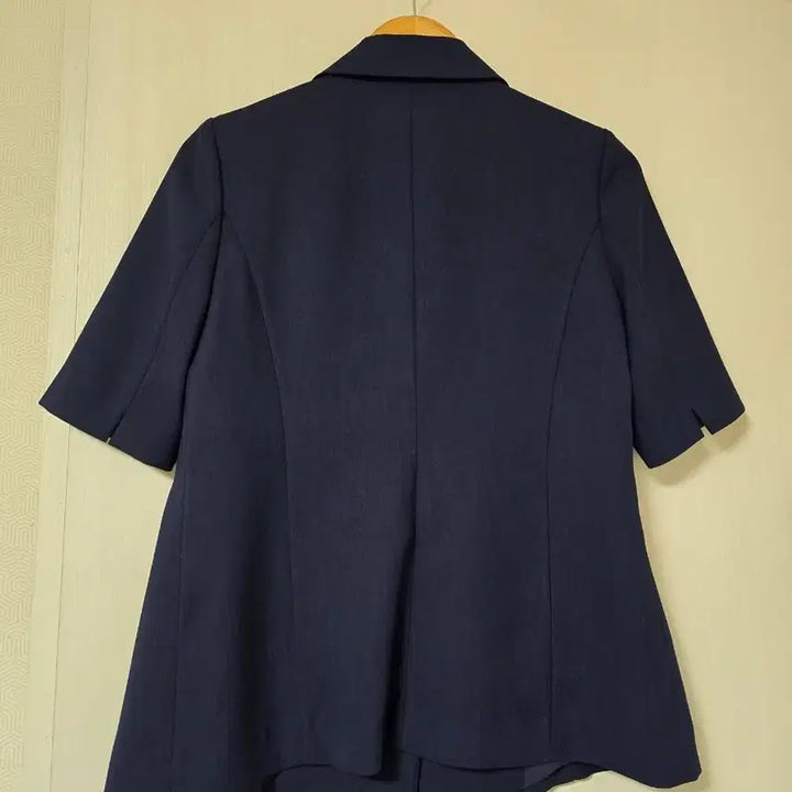 [SOLD OUT] 새) 미니멈 고퀄 여름용 반팔 정장자켓