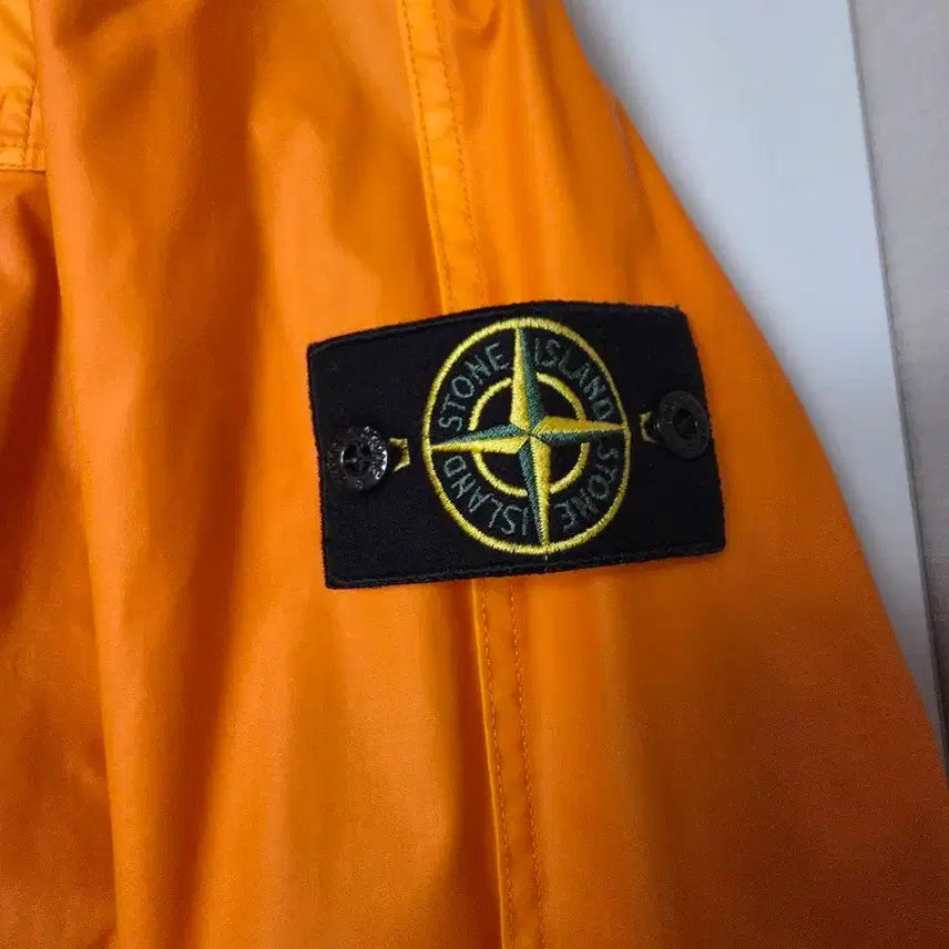 [BUNJANG] Stone Island Gommate Windbreaker Jacket / 스톤아일랜드 고마타 바람막이 자켓