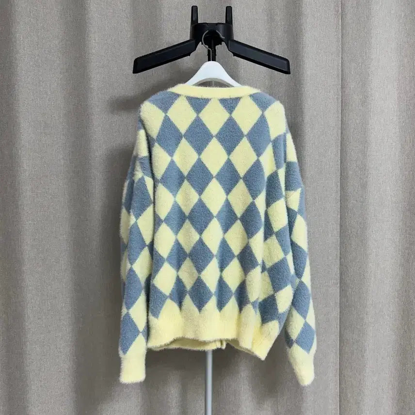 [SOLD OUT] 디자인 바이 영민 공용 가디건