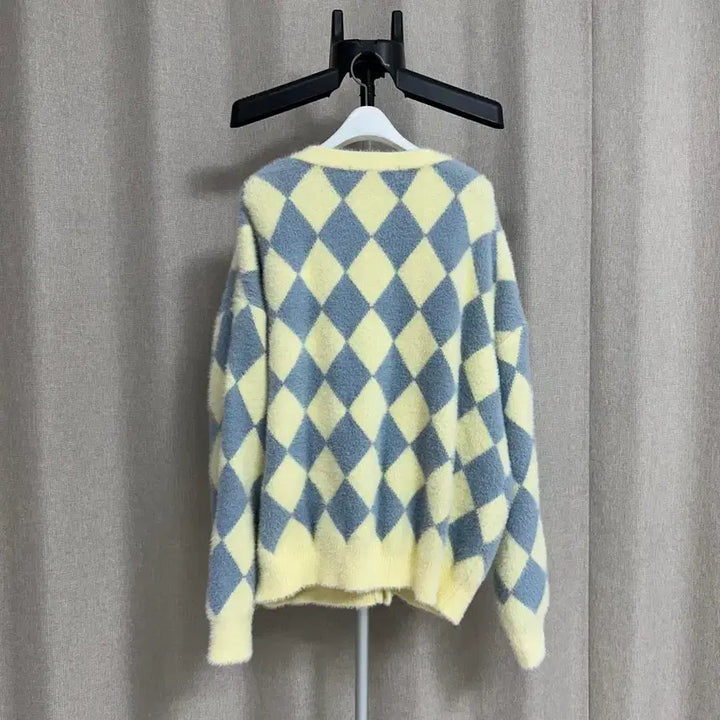 [SOLD OUT] 디자인 바이 영민 공용 가디건
