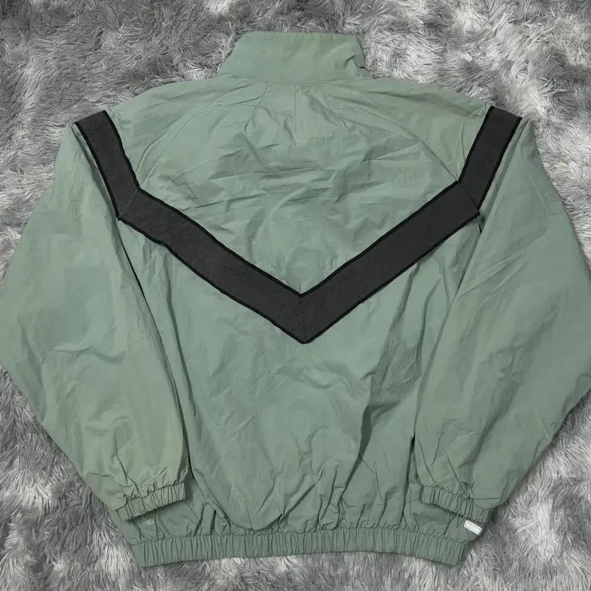 [BUNJANG] Puma IPFU Nylon Windrunner Jacket L / 푸마 IPFU 나일론 윈드러너 자켓 L