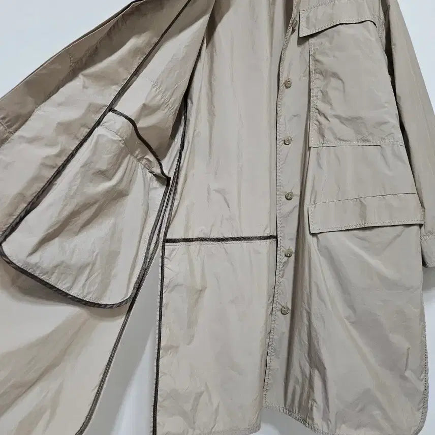 [BUNJANG] BERTI Beige Windbreaker Coat / 베르띠 BERTI 바스락 코트