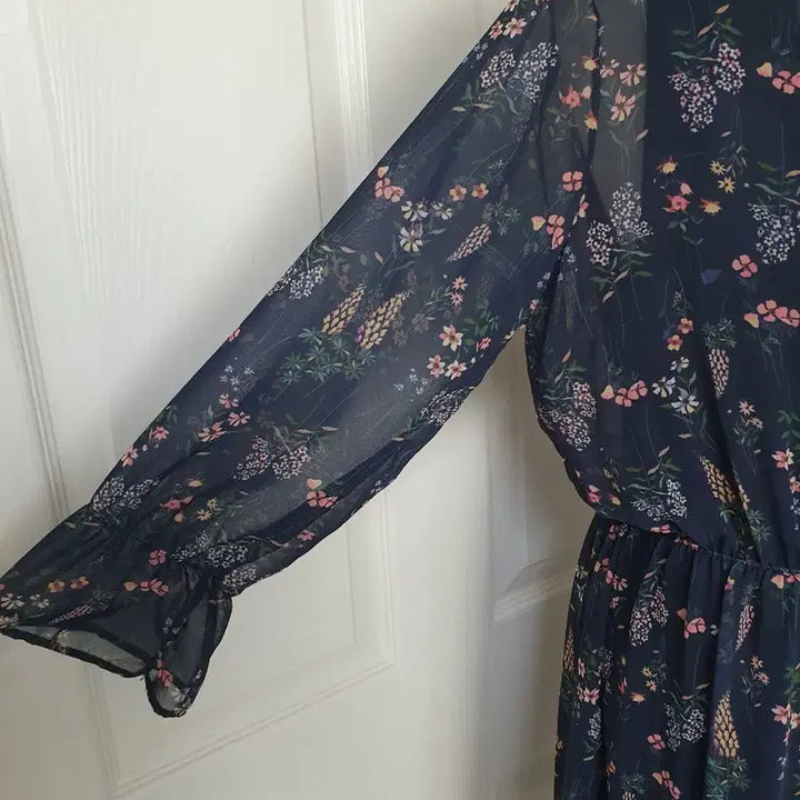 [BUNJANG] Visit in New York Chiffon Dress / (거의새거)비지트인 뉴욕 쉬폰원피스 55~66반