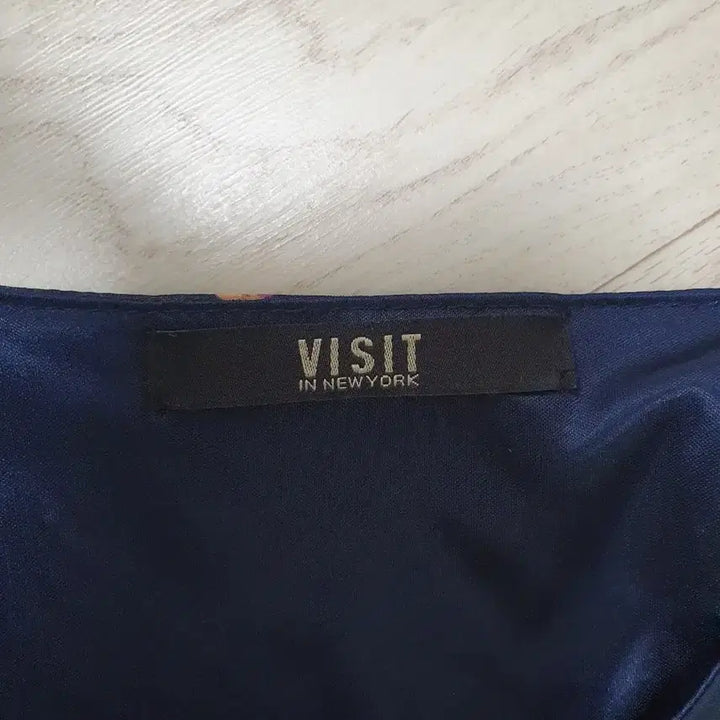[BUNJANG] Visit in New York Chiffon Dress / (거의새거)비지트인 뉴욕 쉬폰원피스 55~66반
