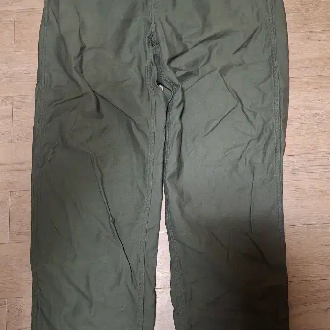 [BUNJANG] Musinsa Standard Olive Chino Pants / 무신사스탠다드 올리브치노