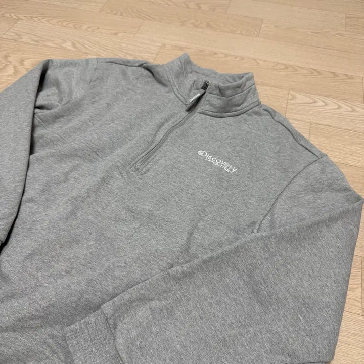 [BUNJANG] Discovery Expedition Half-Zip Sweatshirt / 디스커버리 익스페디션 하프집업 맨투맨