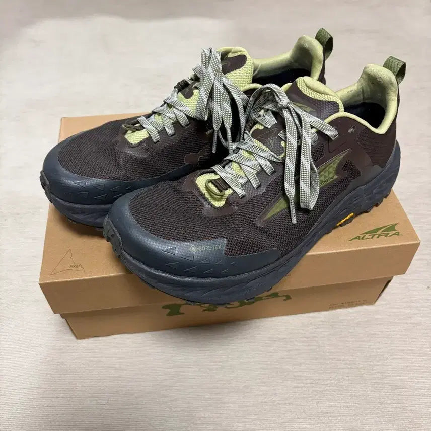 [BUNJANG] Roa Altra Team P5 GTX Sneakers / [275]로아 알트라 팀프5 GTX