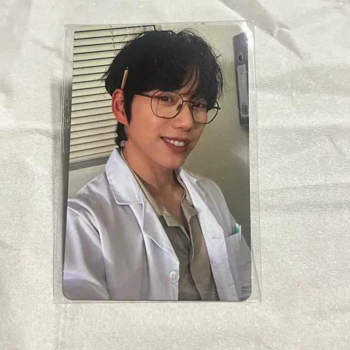 [BUNJANG] 10cm Kwon Jung-yeol Photocard / 십센치 10cm 권정열 포토카드 1장