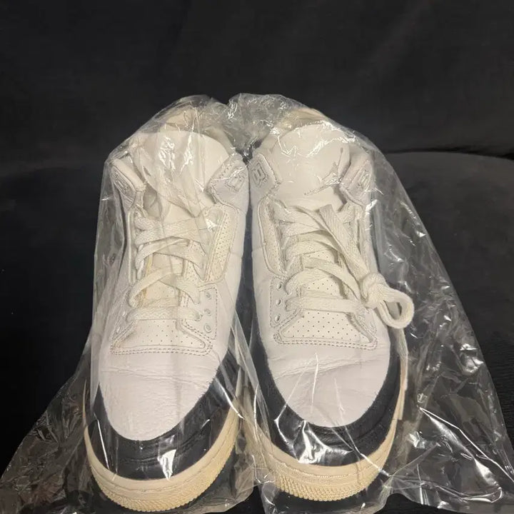 [SOLD OUT] 나이키 에어조던 3 프라그먼트 화이트 270사이즈