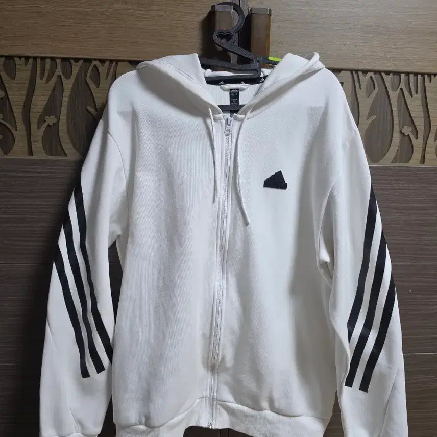 [SOLD OUT] 아디다스 후드집업(L)