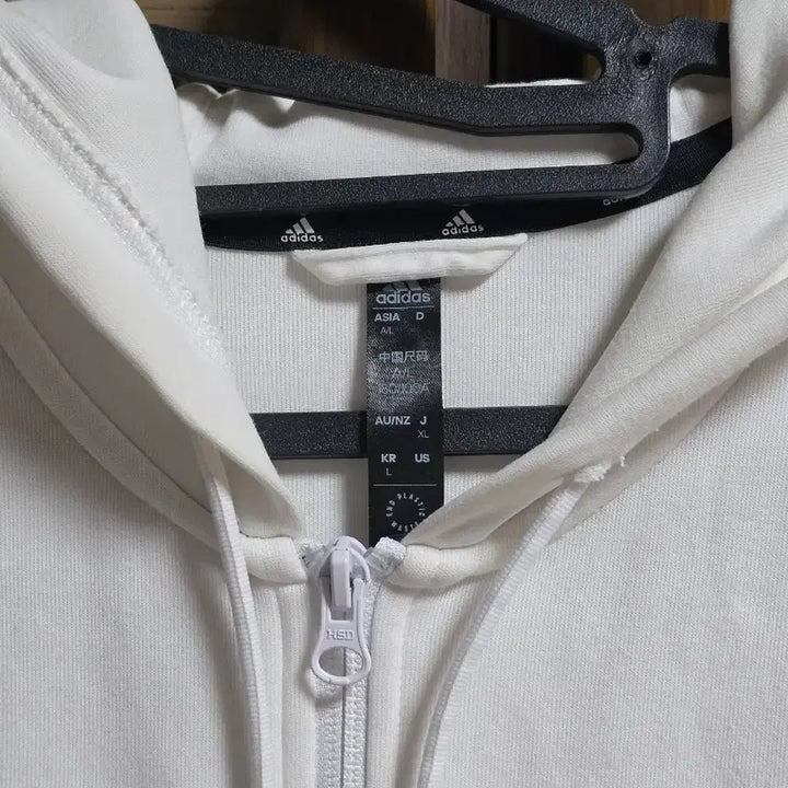 [SOLD OUT] 아디다스 후드집업(L)