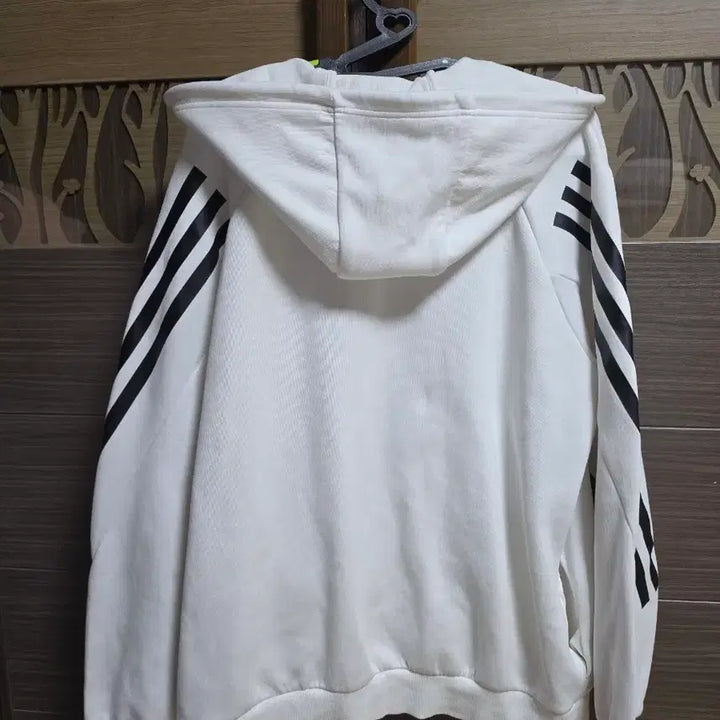 [SOLD OUT] 아디다스 후드집업(L)