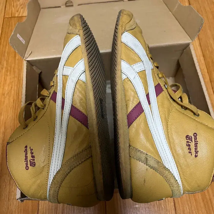 [SOLD OUT] 오니츠카타이거 멕시코66 빈티지 운동화 사이즈280