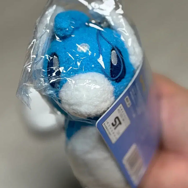[BUNJANG] Pokemon Center Night Arcade Dratini Mascot Keyring / 포켓몬센터 정품 나이트 아케이드 미뇽 마스코트 키링