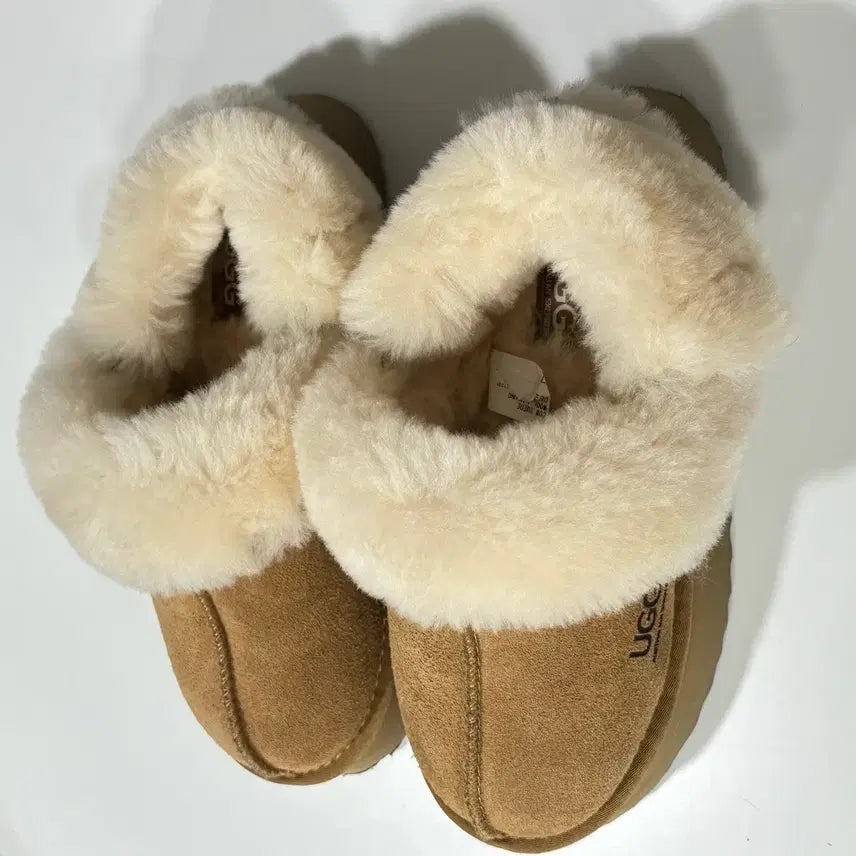 [BUNJANG] UGG Boot/Shoe/Slipper Bundle / 정품 어그 3종 정리 (새상품2 + 1회착용 )