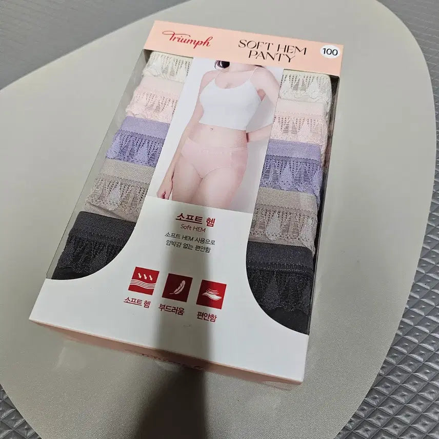 [BUNJANG] Triumph Soft Hem Panties (5-Pack) / 트라이엄프 소프트 헴 팬티 5매 (100). 트라이엄프 여성 팬티