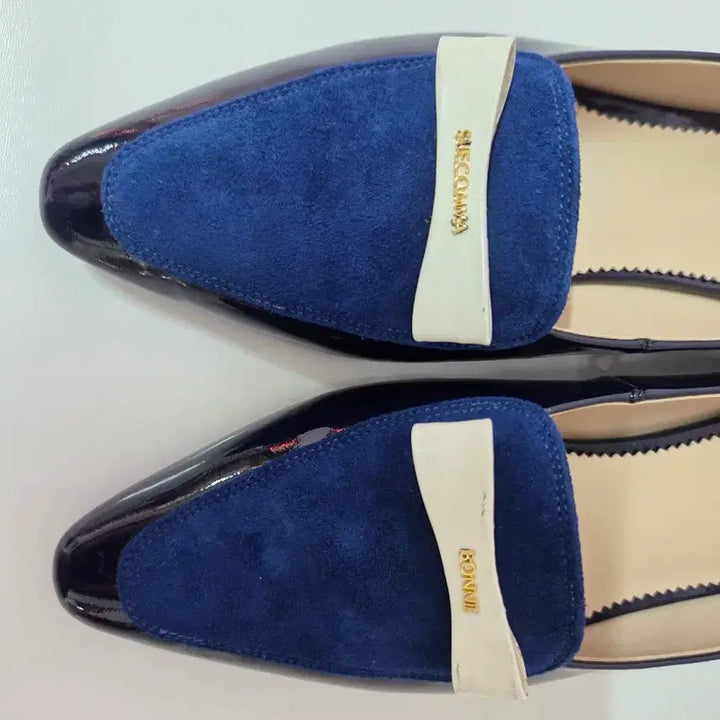 [SOLD OUT] 슈콤마보니 네이비 스웨이드 로퍼 360