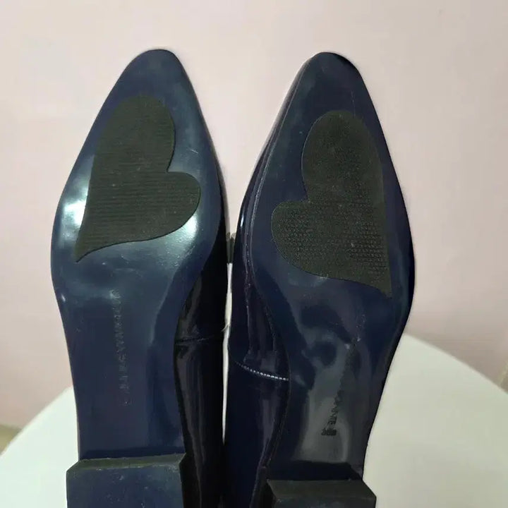 [SOLD OUT] 슈콤마보니 네이비 스웨이드 로퍼 360