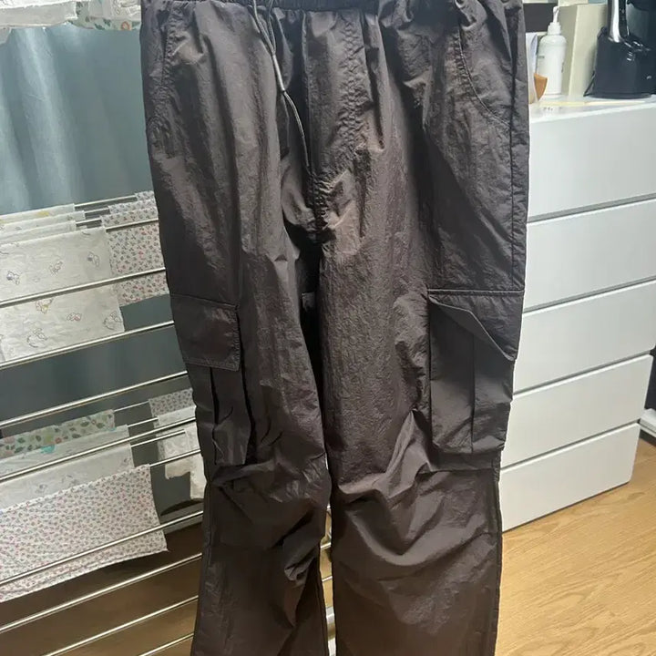 [BUNJANG] LafargeStore Windcell Big Pocket Crop Jacket &amp; Parachute Pants (M) / 라퍼지스토어 윈드셀 빅포켓 크롭자켓&amp;파라슈트 팬츠 (M)