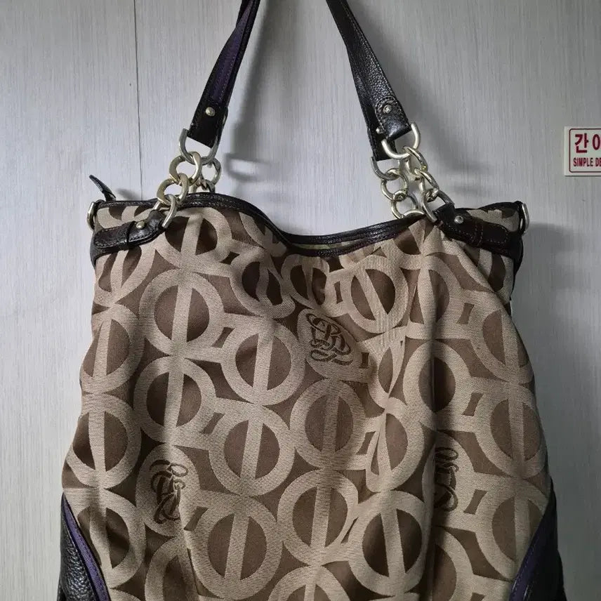 [BUNJANG] Louis Quatorze Chain Shoulder Bag / 루이까또즈 체인  숄더백