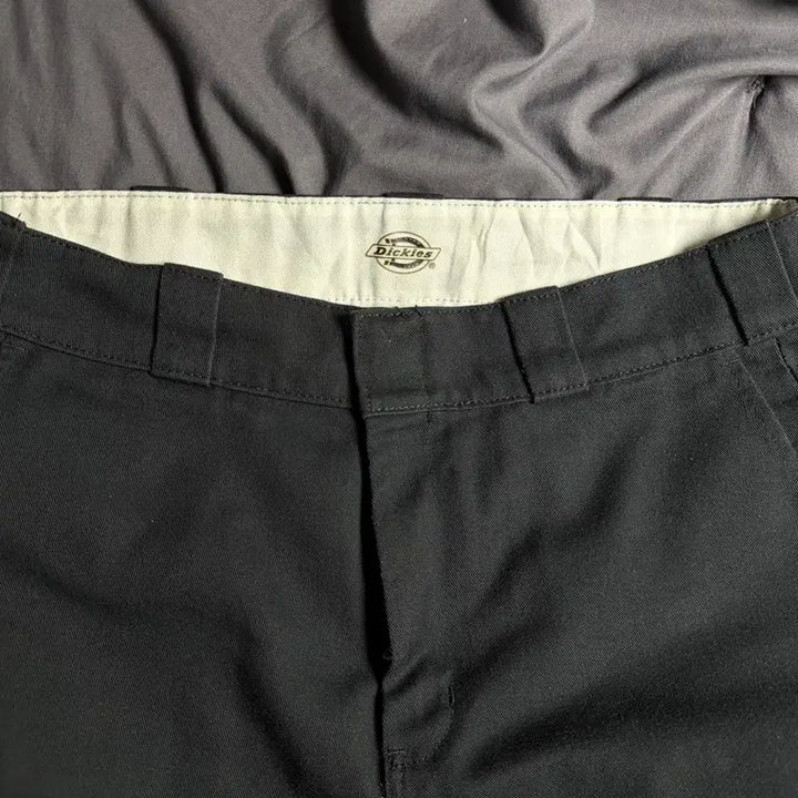 [SOLD OUT] 디키즈 치노팬츠 32 BLK
