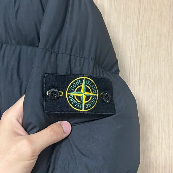 [BUNJANG] Stone Island Crinkle Reps Non-Hooded Padded Jacket / 21fw 스톤아일랜드 크링클랩스 논후드 패딩