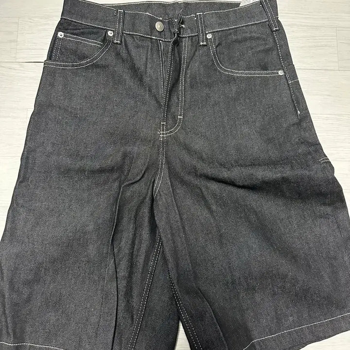 [BUNJANG] Zara Denim Shorts Size 30 / 자라 데님 쇼츠 30사이즈