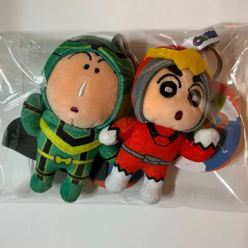 [SOLD OUT] 짱구 슈퍼 히어로 인형 키링 2종 일괄