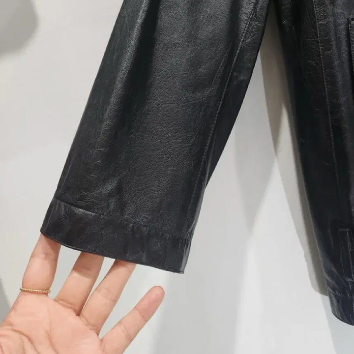 [SOLD OUT] 질샌더 블랙 레더 자켓 42 정품