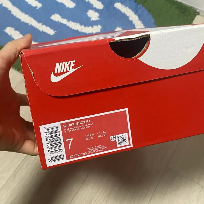 [BUNJANG] Nike Shox R4 Olive Khaki Green Shock Sneakers / [새상품] 나이키 샥스 R4 올리브카키 그린쇼크 240
