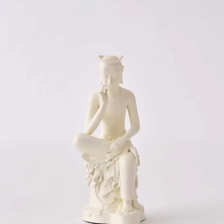 [BUNJANG] MUDZ Buddha of Meditation (Ivory) / [뮷즈] 미래에셋x국중박 반가사유상 (아이보리)